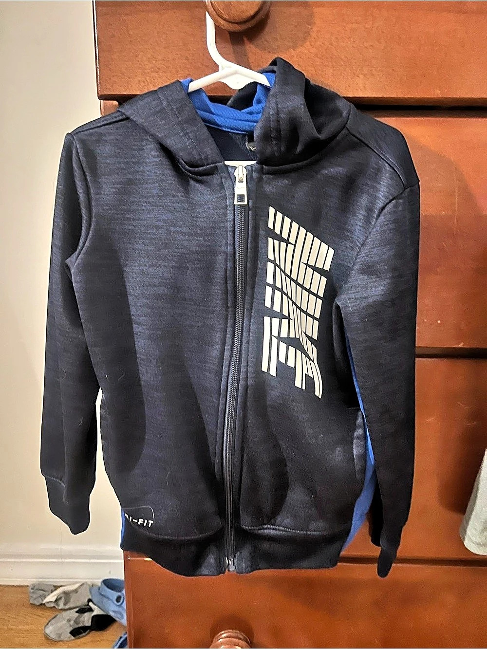 Nike Dri-FIT Full-Zip Hoodie Boys Black & Blue Boys Size 5/6